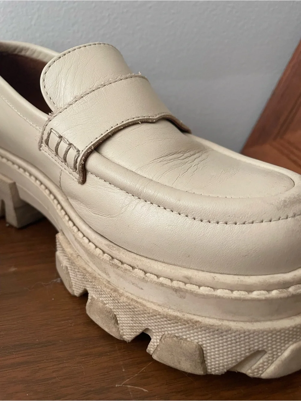 Alohas loafers
